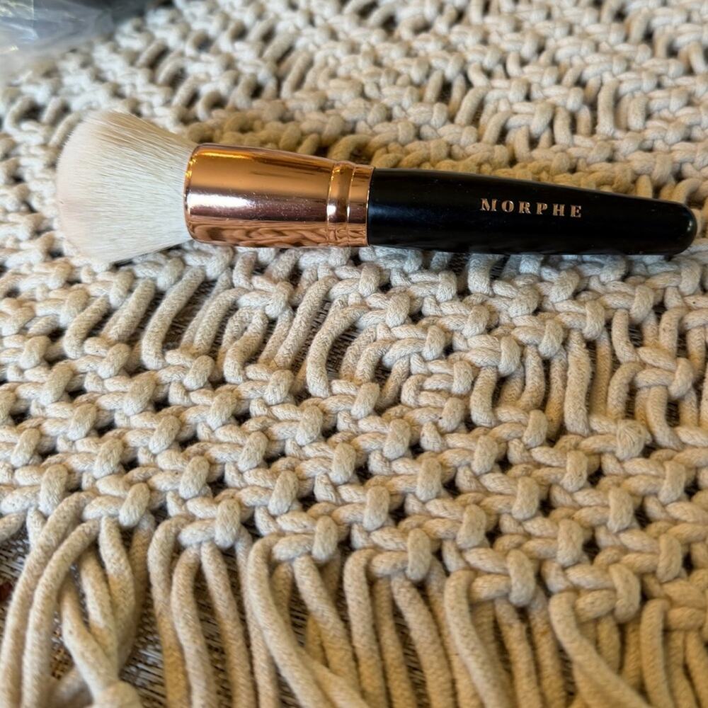 Morphe Rose Gold Brush